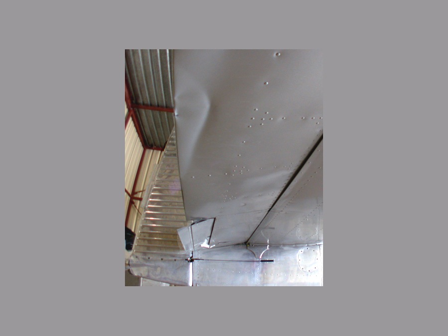 4-Ding under right elevator-FLAT